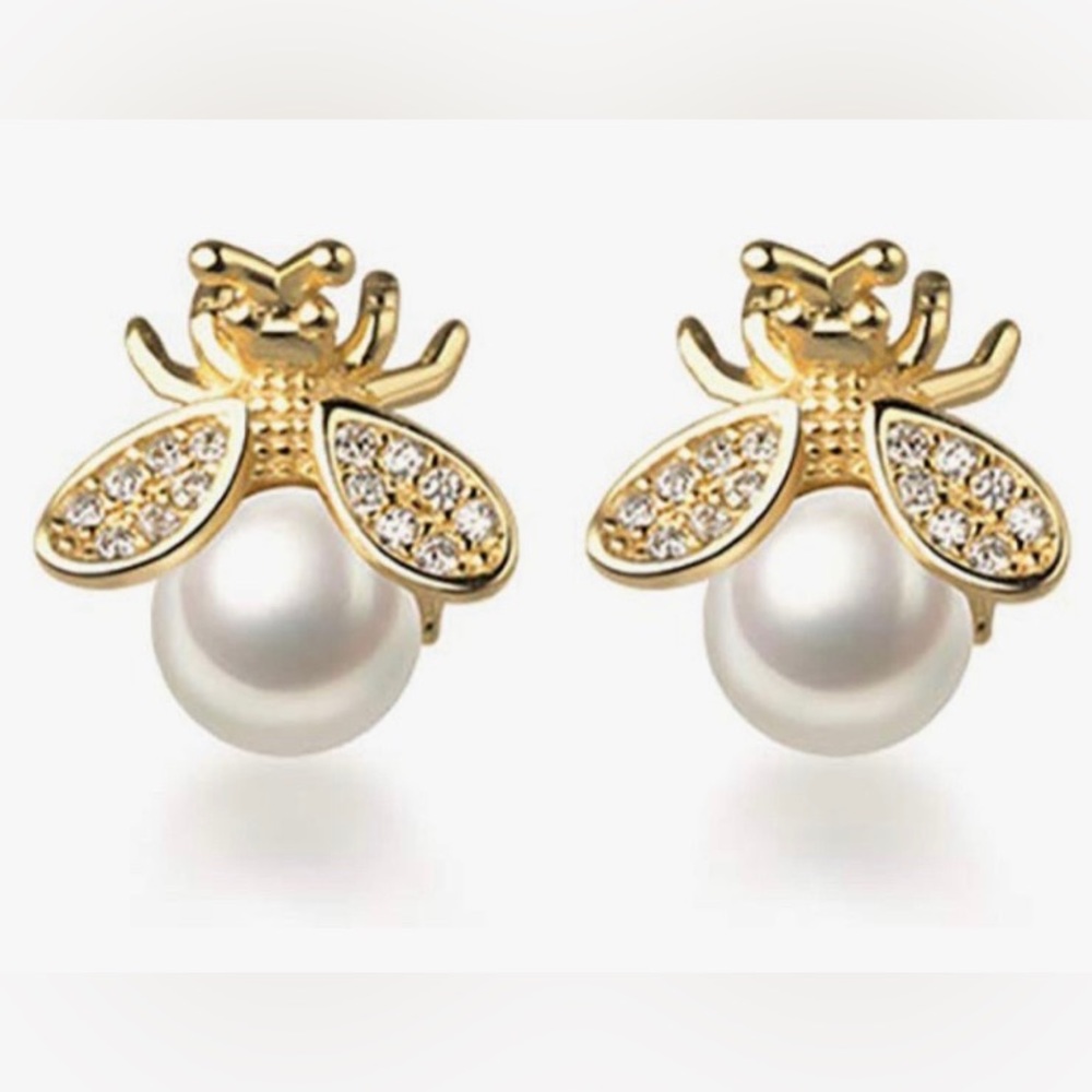 Bumble Bee Earrings made with Gold Plated 925 Sterling Silver, Pearl and CZ.